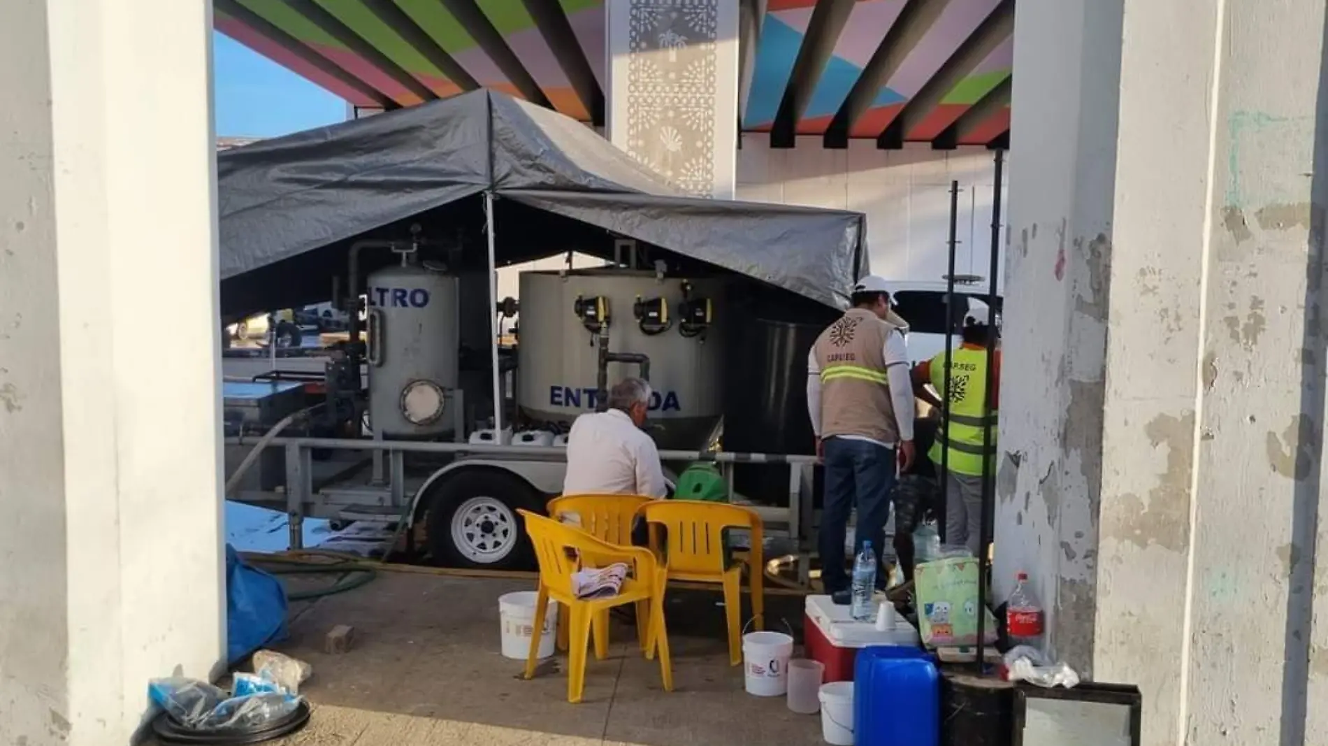 Maquinaria pesada en Acapulco-cortesía CMIC